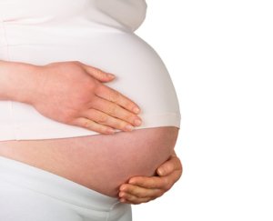 Folic acid during pregnancy lowers the risk of having overweight babies