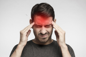 Magnesium kann in großen, bioverfügbaren Dosierungen Kopfschmerzen und Migräne lindern