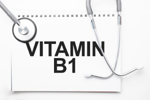 Large doses of vitamin B1 counteract chronic fatigue in inflammatory bowel diseases and possibly also in other conditions