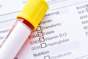 Vitamin-B-Mangel und eine bestimmte Infektion verstärken Entzündungen bei Morbus Crohn